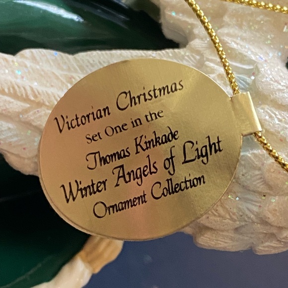 Thomas Kinkade 2004 Winter Angels of Light - Angel of Peace Ornament